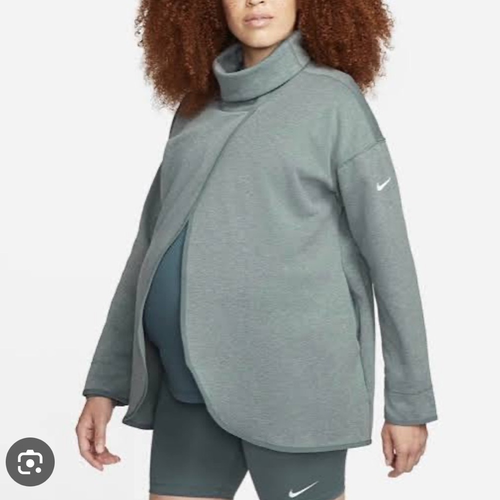 Nike Women's Teal / Blue Maternity Turtleneck Pullover
